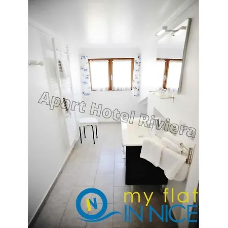 Riviera: Spacious 5-room Duplex Near Sea In Old Town Port *