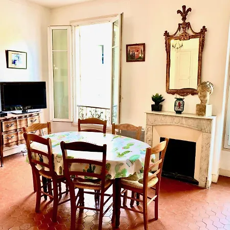 Riviera: Spacious 5-room Duplex Near Sea In Old Town Port * Nice