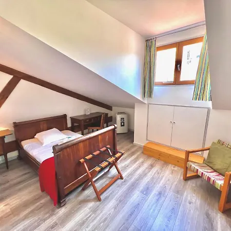 Apartment Riviera: Spacious 5-room Duplex Near Sea In Old Town Port