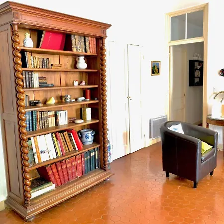 Apartment Riviera: Spacious 5-room Duplex Near Sea In Old Town Port Nice