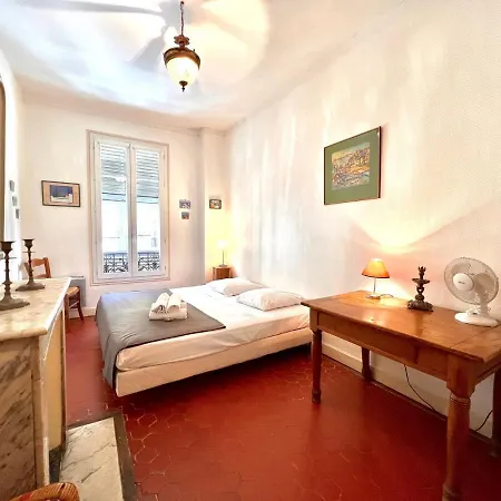 Riviera: Spacious 5-room Duplex Near Sea In Old Town Port Apartment *
